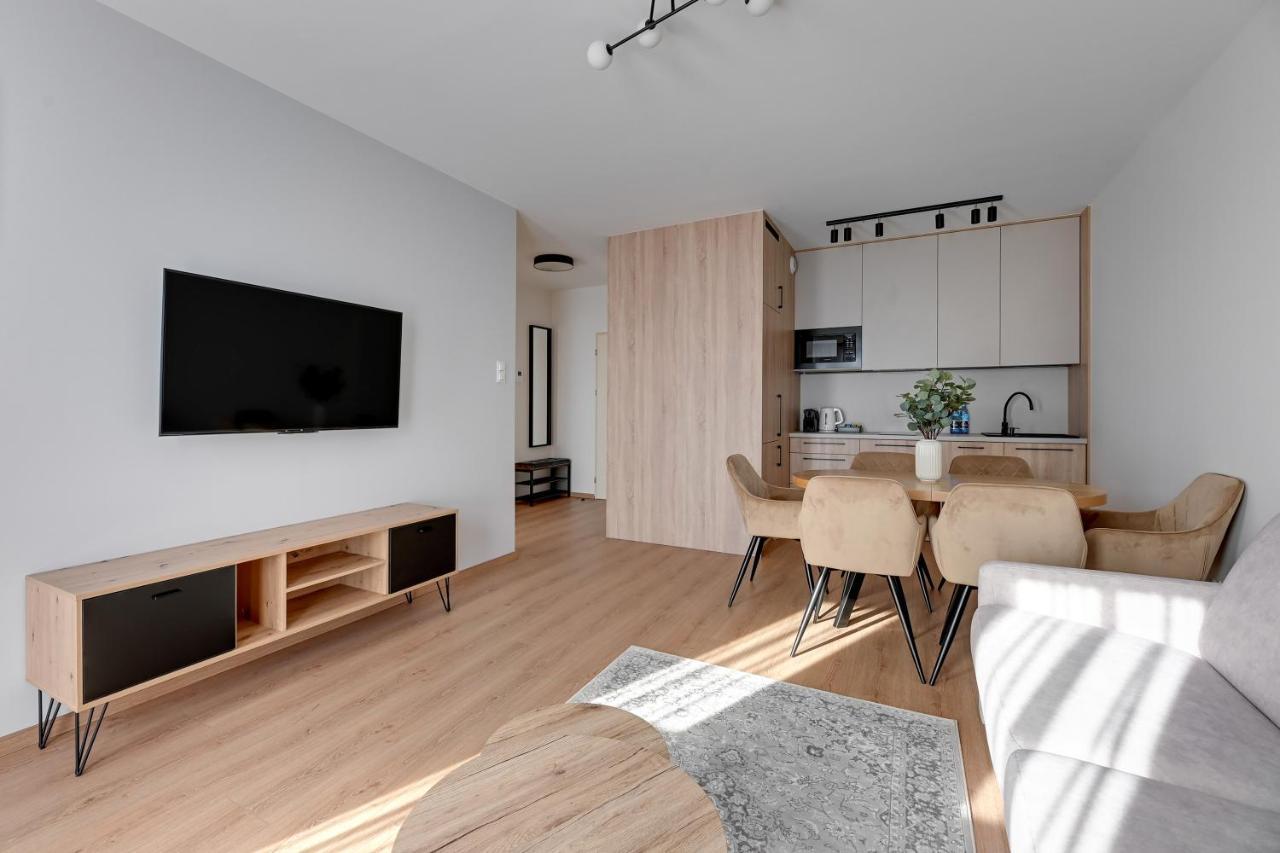 Grano Residence - Pool, Sauna, Spa & Parking By Downtown Apartments غدانسك المظهر الخارجي الصورة