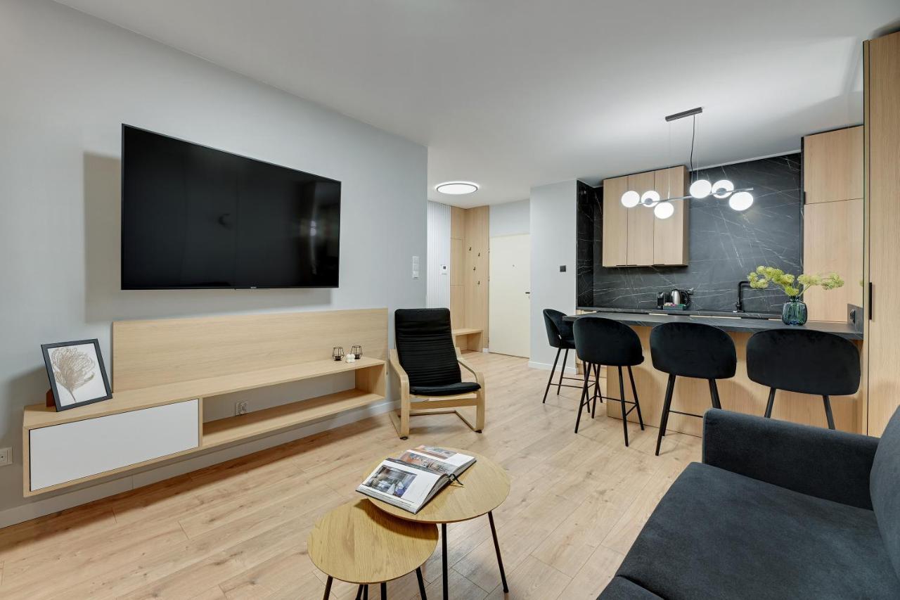 Grano Residence - Pool, Sauna, Spa & Parking By Downtown Apartments غدانسك المظهر الخارجي الصورة