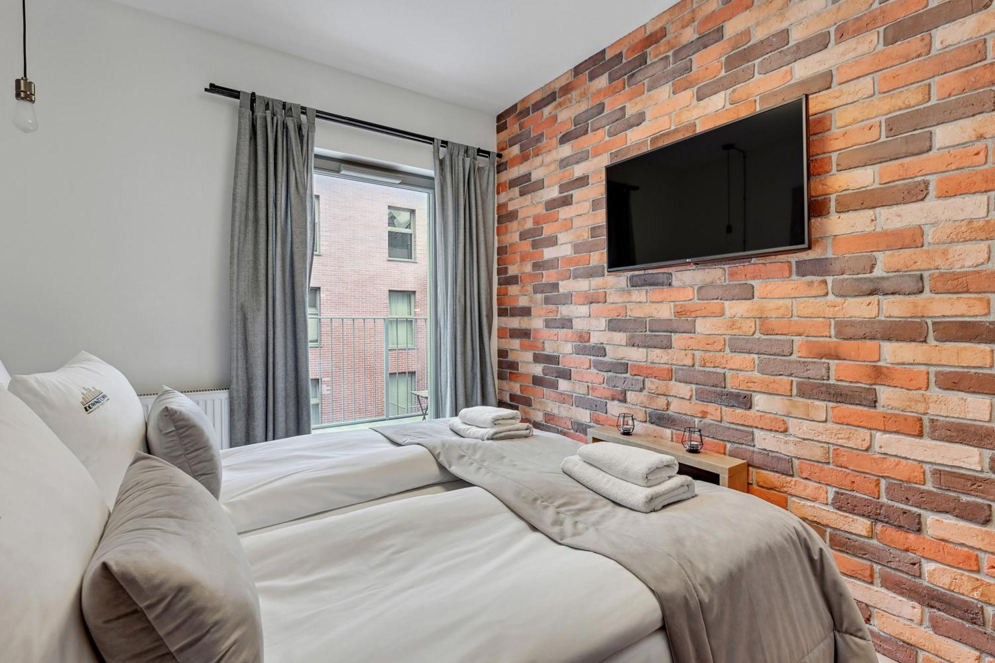Grano Residence - Pool, Sauna, Spa & Parking By Downtown Apartments غدانسك الغرفة الصورة